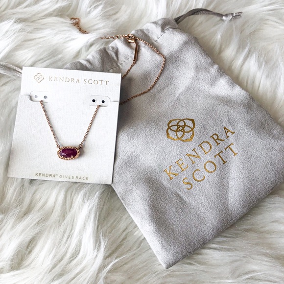 SOLDKendra Scott Emery Necklace - Picture 1 of 1